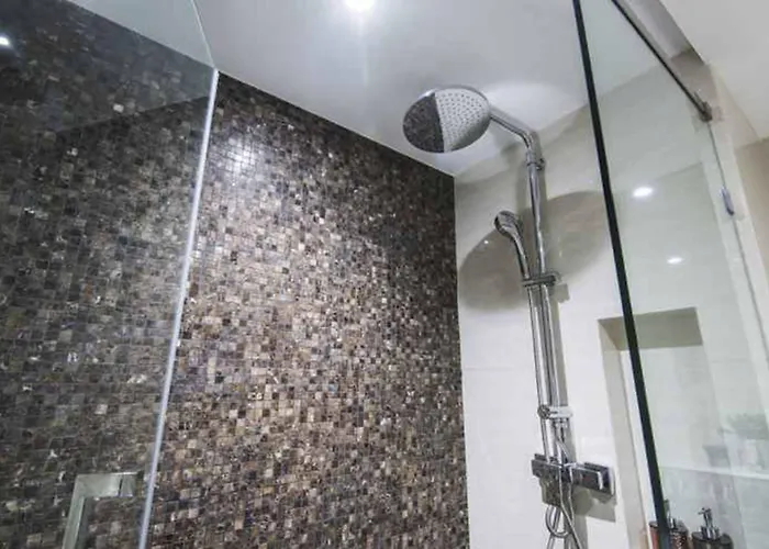 Twothree A Homely - Sha Extra 4* 방콕