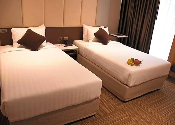 Twothree A Homely - Sha Extra 4*