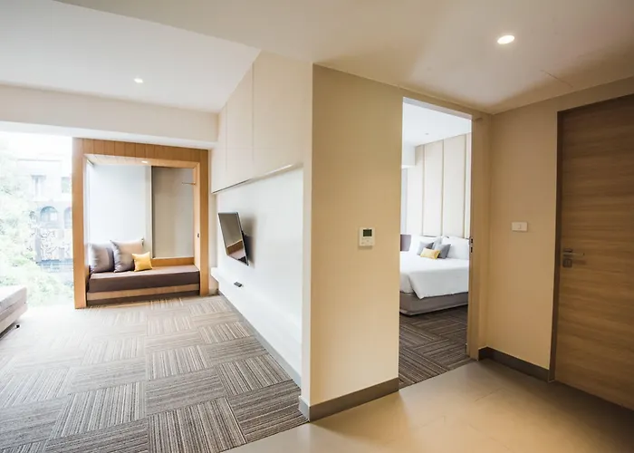 Twothree A Homely - Sha Extra 4*