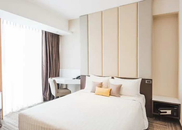 Twothree A Homely - Sha Extra 4*